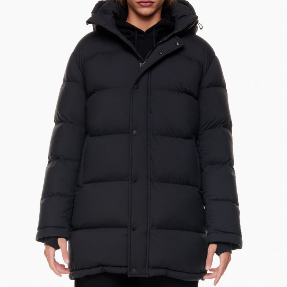 Aritzia super puff mid